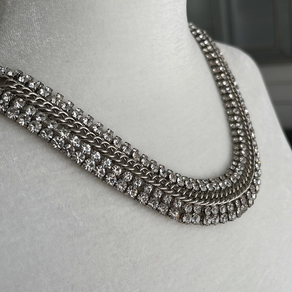 Club Monaco Crystal necklace - Picture 2 of 7